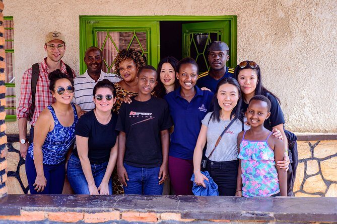 Akilah Experience - Nyamirambo on foot: seeing student life inside a historic, diverse neighborhood