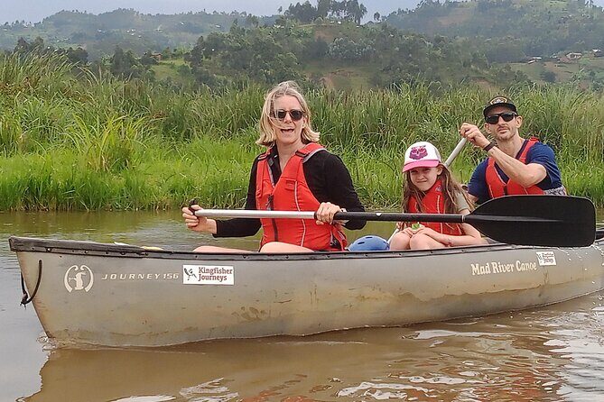 Half-Day Mukungwa River Canoe Trip from Musanze - Guides you can actually follow: names, safety style, and real instruction