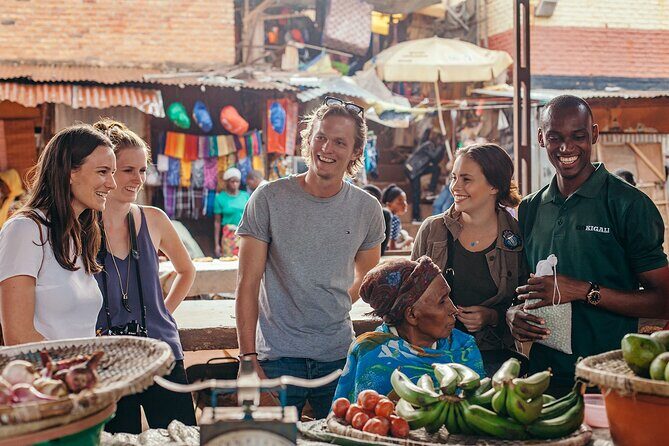 Kigali City Tour - Kimironko Market: souvenirs, bargaining, and everyday Kigali